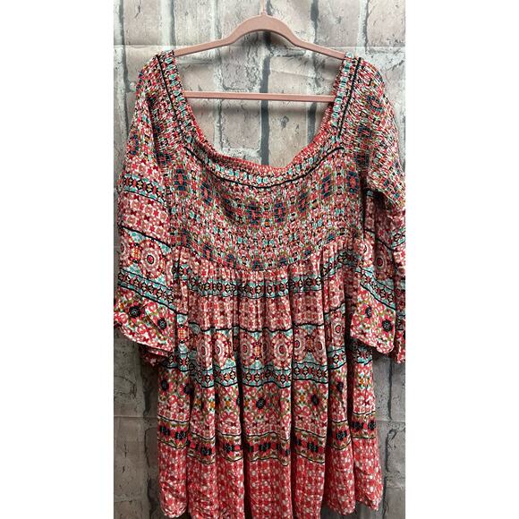 Torrid Mosaic Print Smocked Bell Sleeve Off The Shoulders Mini Dress Size 2X - Picture 7 of 10